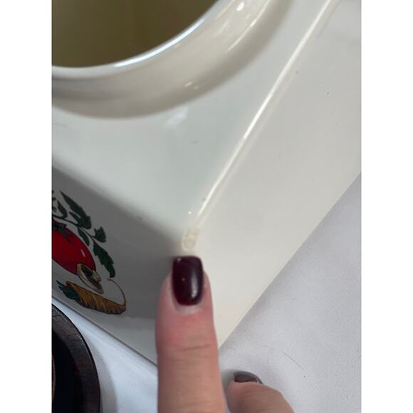 Vintage Hyalyn Pottery USA 1995 Vegetables Canister - 8" Tall - Picture 8 of 12